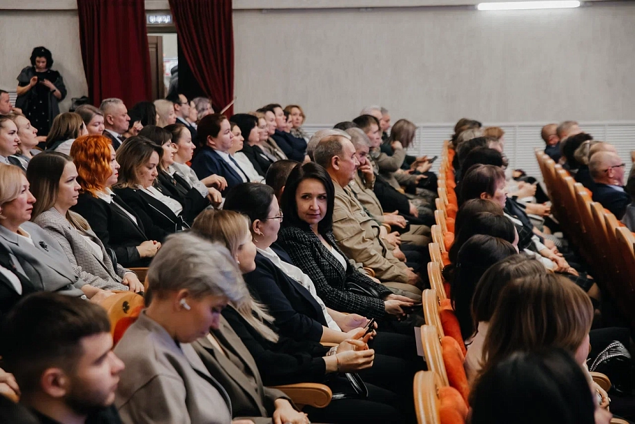 Фото: как в Тукаевском районе проходит отчетная сессия 