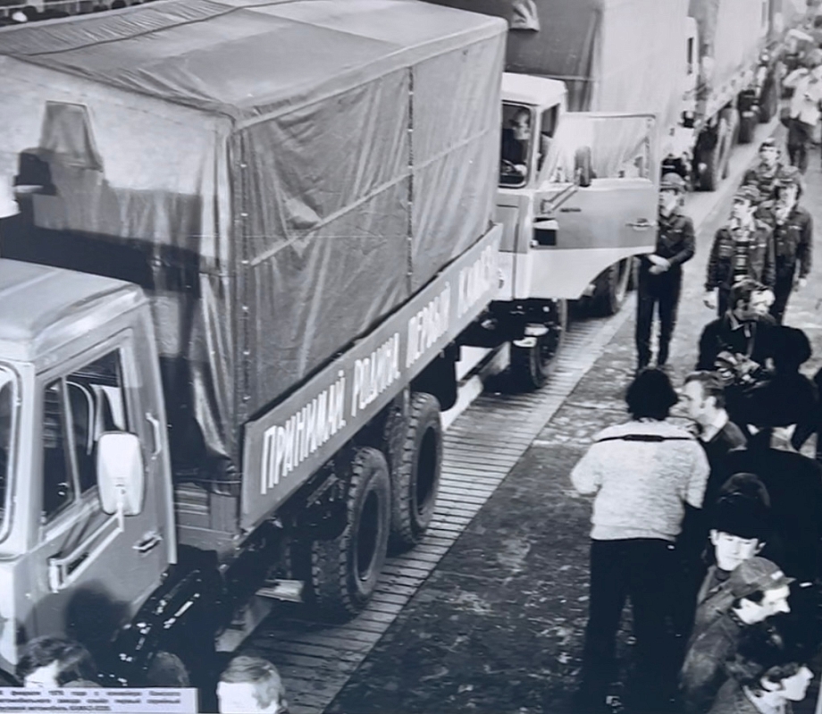 Семейные архивы и хроника: в техникуме Челнов показали, как создавали «КАМАЗ» 