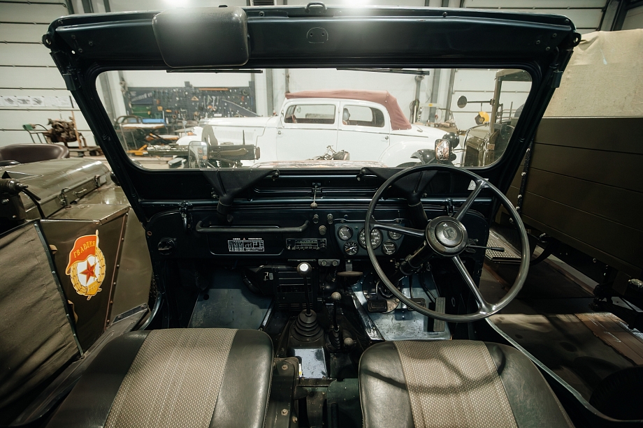 «Из Москвы звонят по поводу этой машины, но я не отдам. Я чувствую, это не истинные ценители» «Из Москвы звонят по поводу этой машины, но я не отдам. Я чувствую, это не истинные ценители»