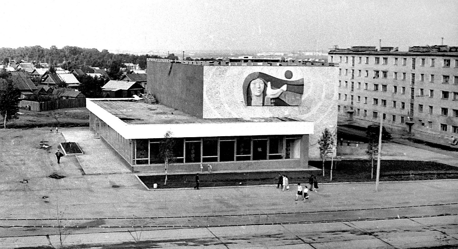 Вчера и сегодня: как изменилась некогда главная улица Челнов (фото)