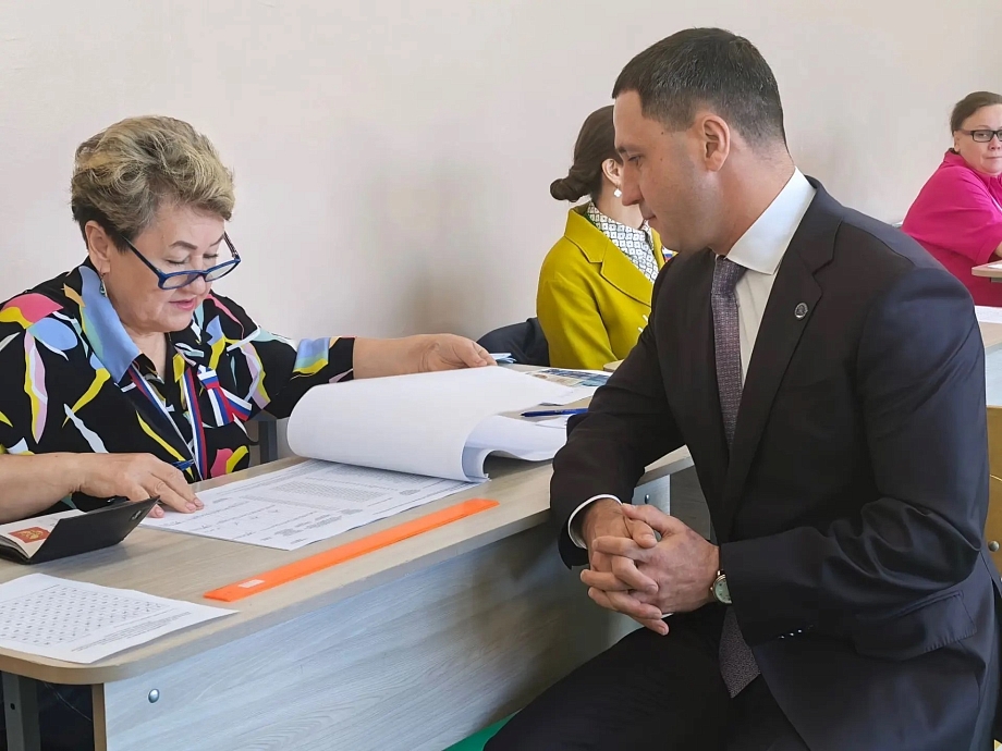 «Нужно самим выбирать путь» – Салахов о причинах голосовать