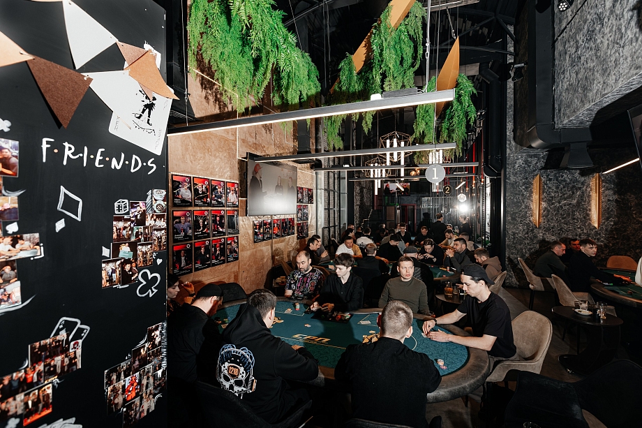 Покер, эмоции и дружба: реальная жизнь челнинского покер-клуба глазами журналиста