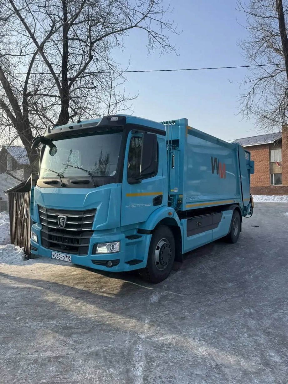 В Сибири протестировали электрический мусоровоз КАМАЗ