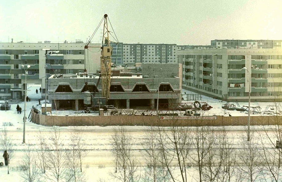 Как выглядели центральные проспекты Челнов без коммерческой застройки (фото)