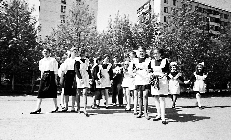 Фото: последний звонок в Челнах в 80-х – как старшеклассники прощались со школой 