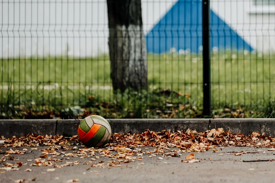 «Всего за три месяца ее работы из школы уволилось более 10 сотрудников…»