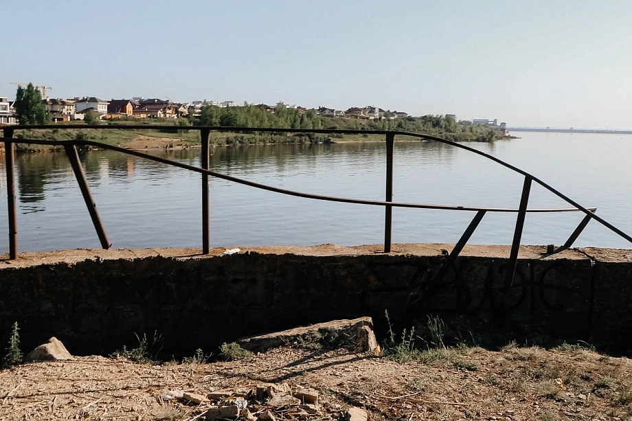 Фото: как выглядит заброшенный маяк, который может стать арт-объектом