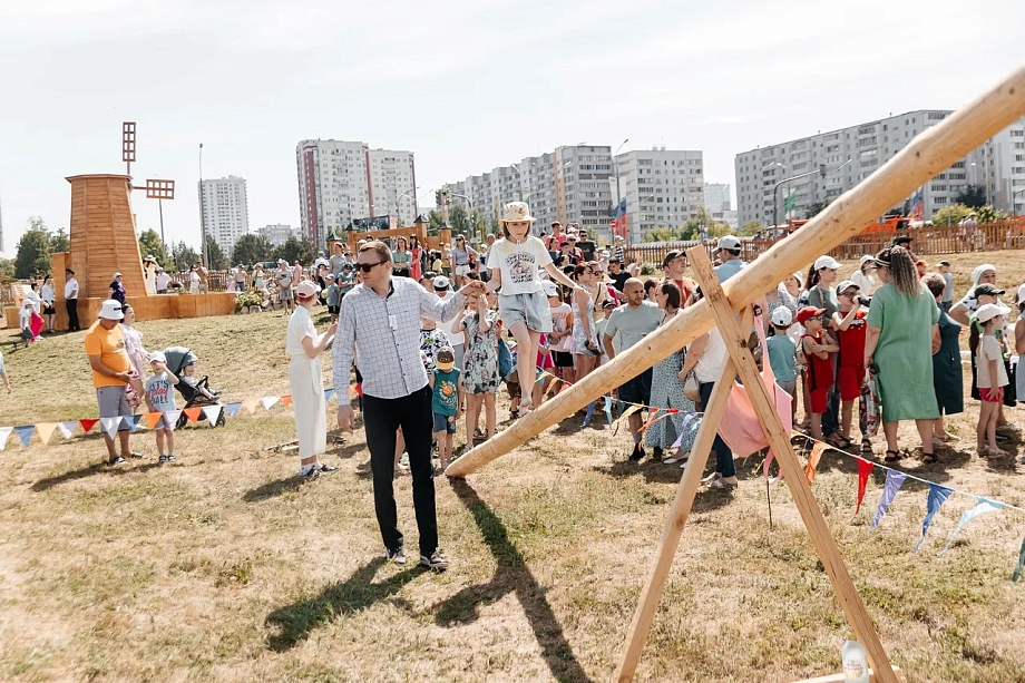 Фото: как в Челнах проходит Сабантуй  