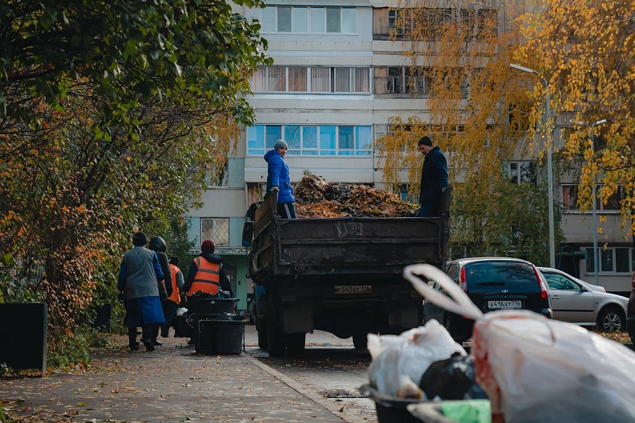 «Мы что, крепостные?! Вышестоящие обязаны повернуться к людям лицом, мы же голосовали за них»