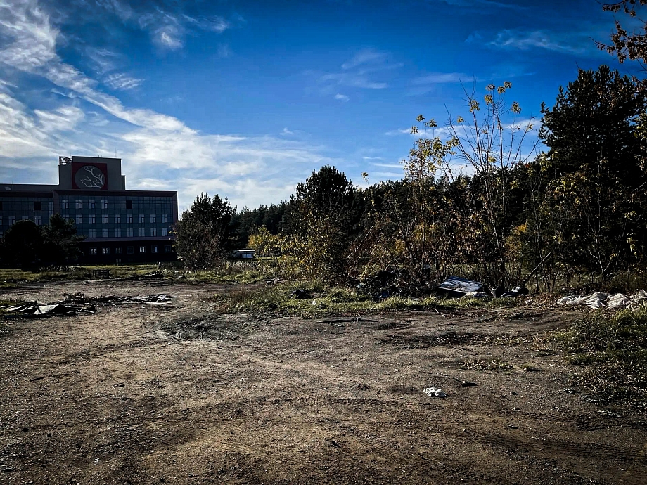 Фото: как в Челнах «зачистили» территорию незаконной автостоянки на Чулмане