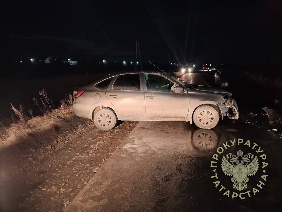 Под Челнами в ДТП пострадали двое малолетних детей (фото)