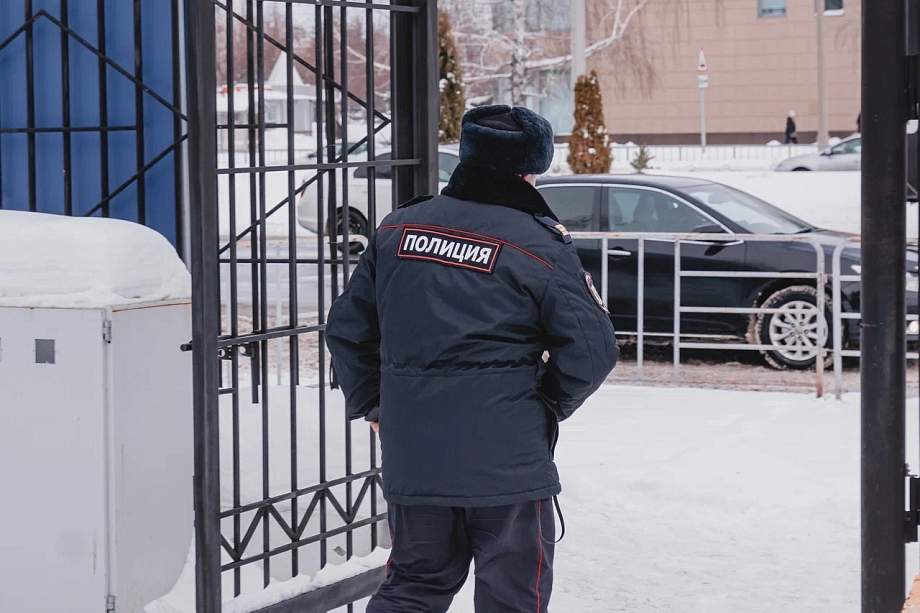 «Кадровый голод сейчас везде. У нас он тоже есть – более 30% некомплекта. Самый незащищенный – сержантский состав» «Кадровый голод сейчас везде. У нас он тоже есть – более 30% некомплекта. Самый незащищенный – сержантский состав»