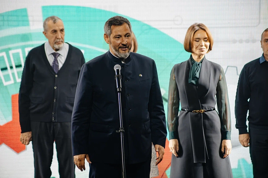 «Республика по праву является передовым промышленным регионом. Сегодня трудовые коллективы достойно решают поставленные задачи»
