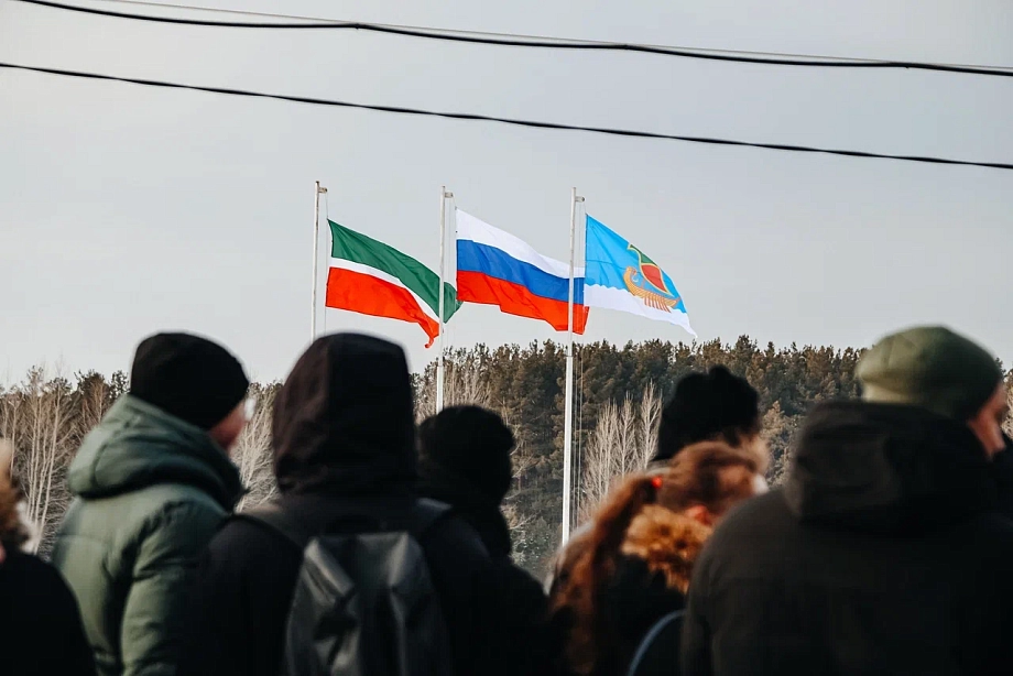 Фото: как челнинские дрифтеры гоняют на городском ипподроме