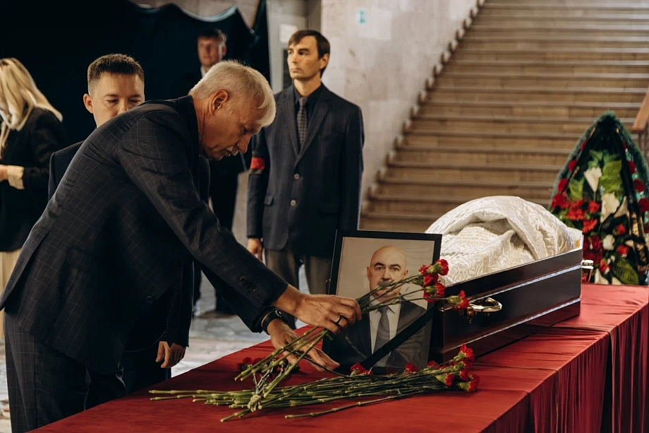 «Это был уникальнейший человек. Я таких больше не встречал. Безусловно, будущий академик»
