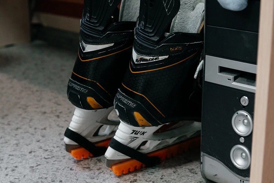 Зима-невидимка: сезон опаздывает, а бизнес платит. Кто и как адаптируется к поздним заморозкам.