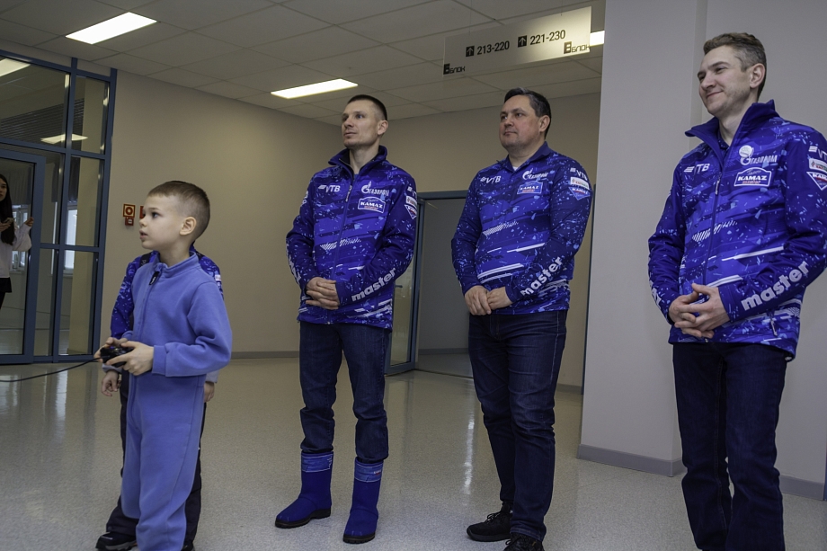 «КАМАЗ» открыл классы ранней профориентации в лицее №42 в Челнах «КАМАЗ» открыл классы ранней профориентации в лицее №42 в Челнах