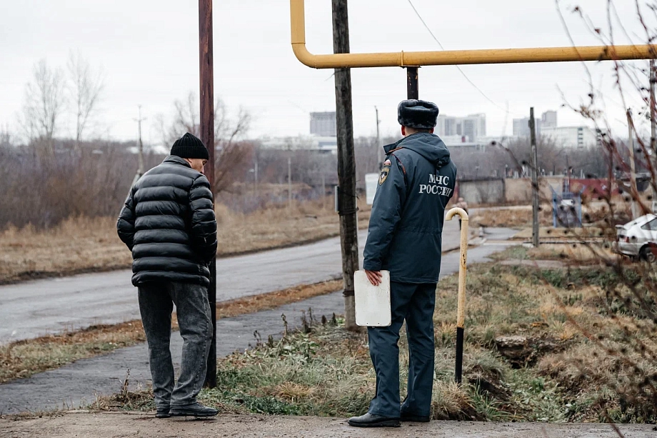 Противники Козловой вышли на улицу, чтобы показать властям ее «общежитие»