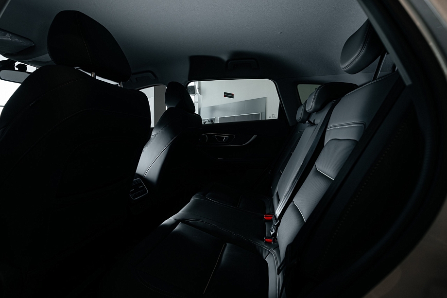 TENET: откройте новую эру движения – кроссоверы, созданные для воплощения вашей мечты TENET: откройте новую эру движения – кроссоверы, созданные для воплощения вашей мечты