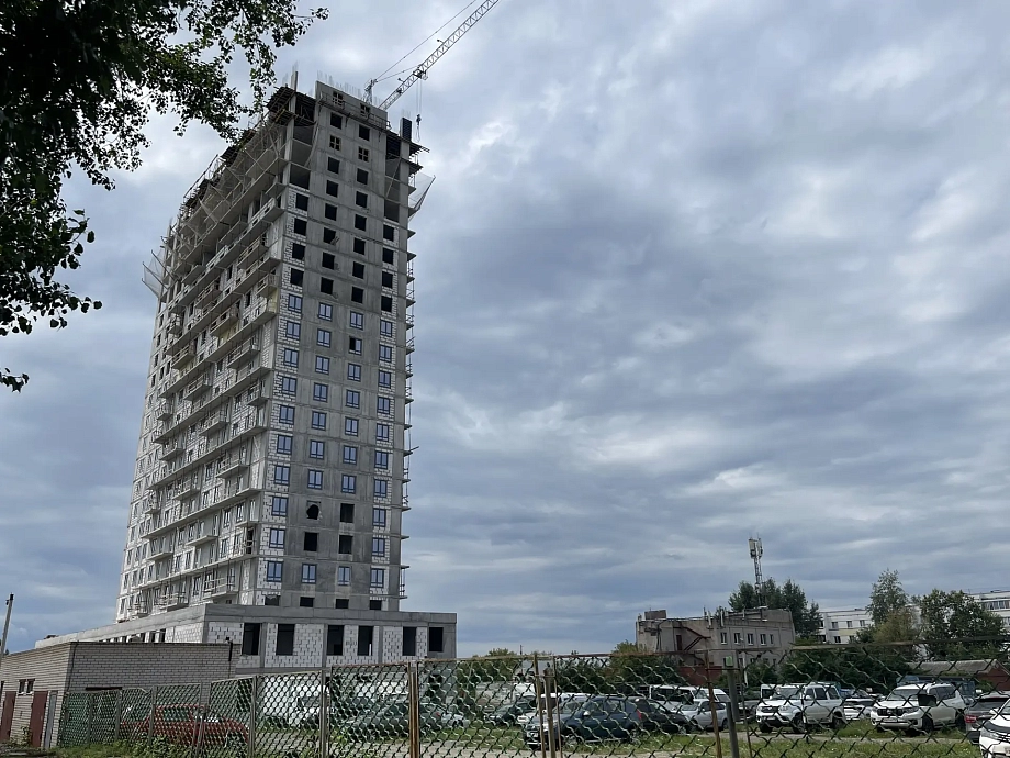 Фото: как строится высотка экс-директора ПАД Фарида Киямова в Челнах