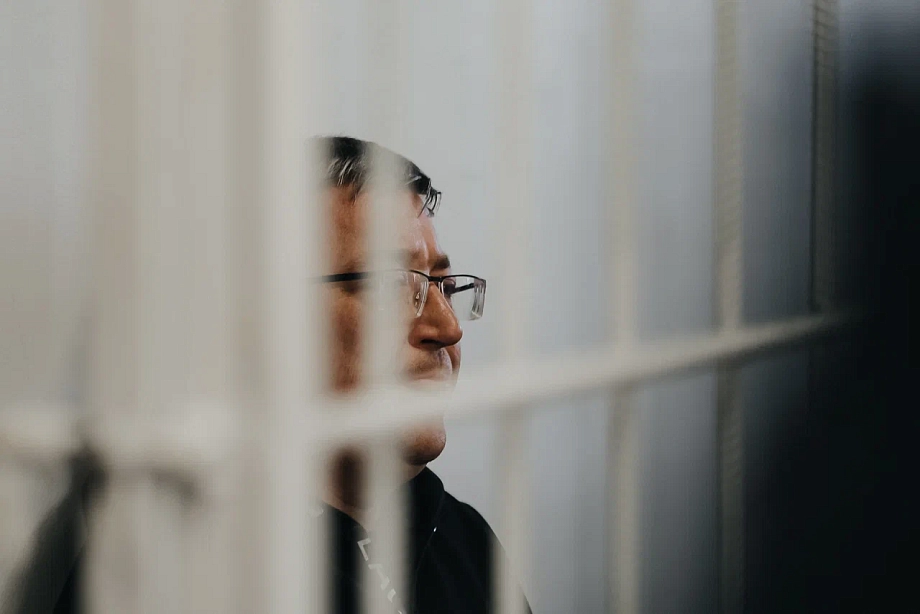 «Необходимо исследовать материалы, представить сторонам на обозрение, проанализировать и уже задать вопросы…»