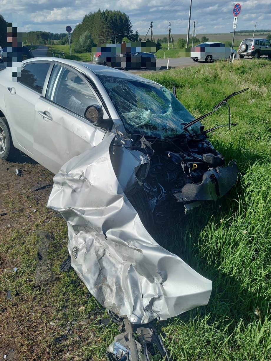 В БСМП скончалась мама погибшей в ДТП девочки | 12.06.2022 | Набережные  Челны - БезФормата