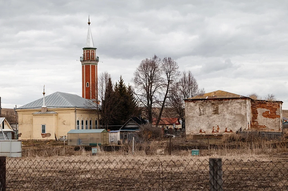 «Я никогда не подозревал, что у нас с Хальфиными одни корни. Из-за репрессий бабушки и дедушки боялись об этом говорить»