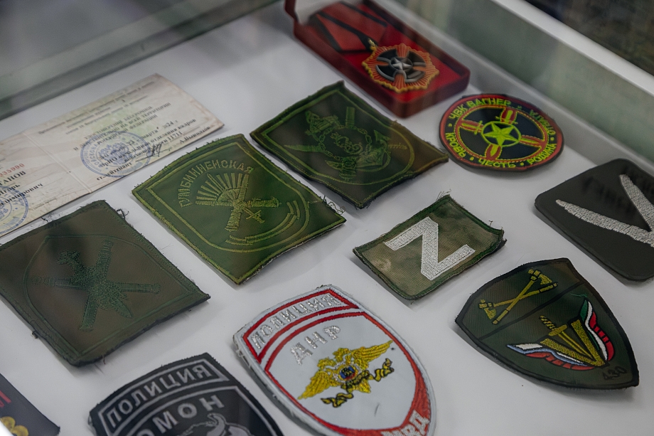 «К краповому берету могут прикасаться лишь те, кто имеет право его носить…и родственники погибшего» «К краповому берету могут прикасаться лишь те, кто имеет право его носить…и родственники погибшего»