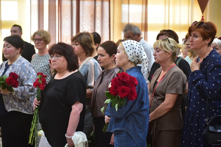 «Она вкладывала душу, отдавала здоровье» – Челны простились с Лидией Золотаревой «Она вкладывала душу, отдавала здоровье» – Челны простились с Лидией Золотаревой
