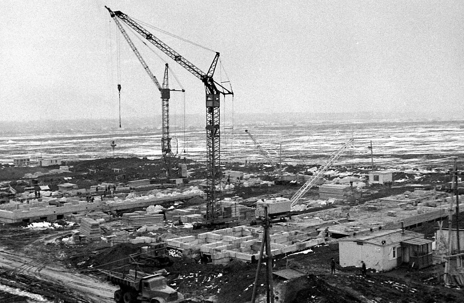 «Город задумывался как белый корабль на Каме – идея была по-настоящему впечатляющая. Не все удалось воплотить…» 