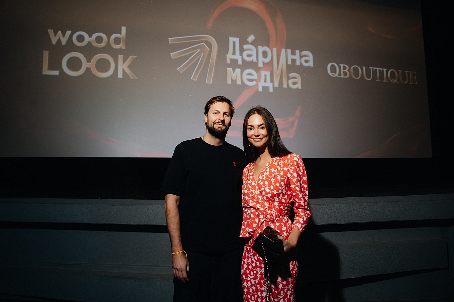 Дарина снова собрала полный зал: Как прошел кинопоказ «Дьявол носит Prada 2»