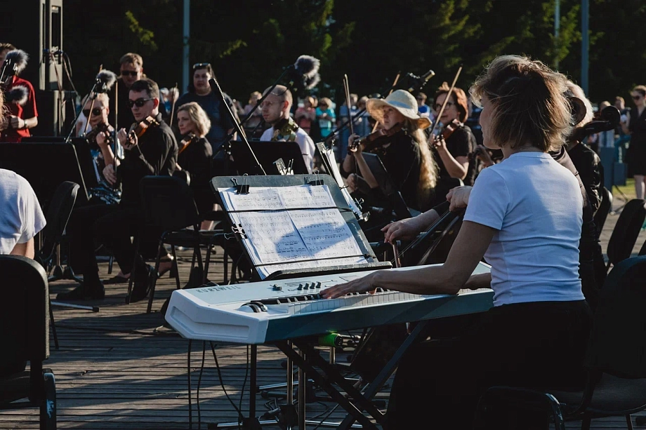 Фото: Игорь Лерман дал бесплатный концерт на площади «Азатлык» в Челнах