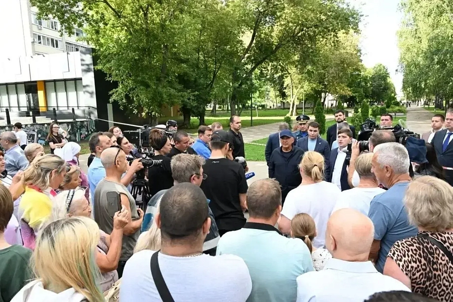 Рустам Минниханов навестил пострадавших в больнице Нижнекамска
