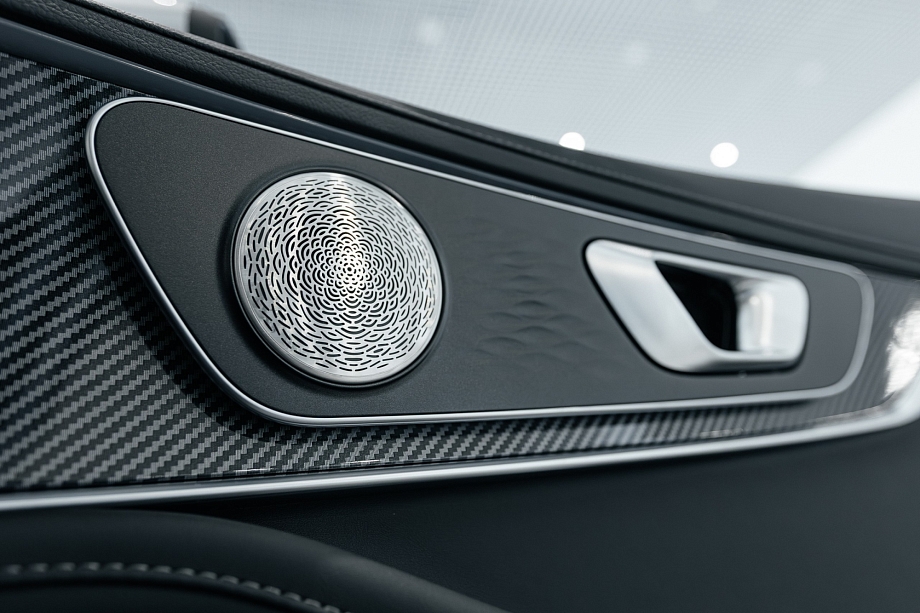 TENET: откройте новую эру движения – кроссоверы, созданные для воплощения вашей мечты TENET: откройте новую эру движения – кроссоверы, созданные для воплощения вашей мечты