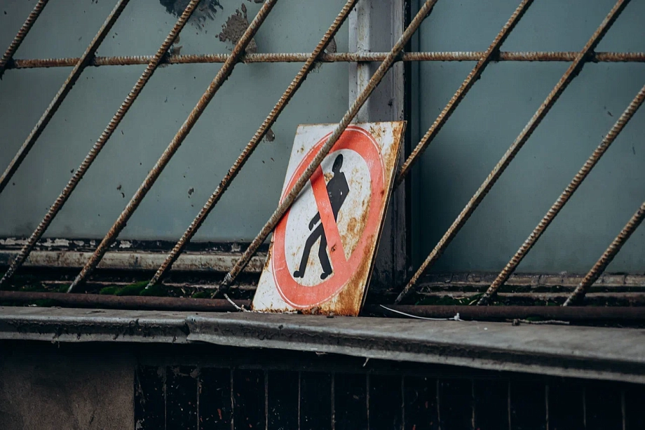 «Если не сделаешь, то я у тебя все заберу»: как рецидивист довел до суицида своего «молодого»