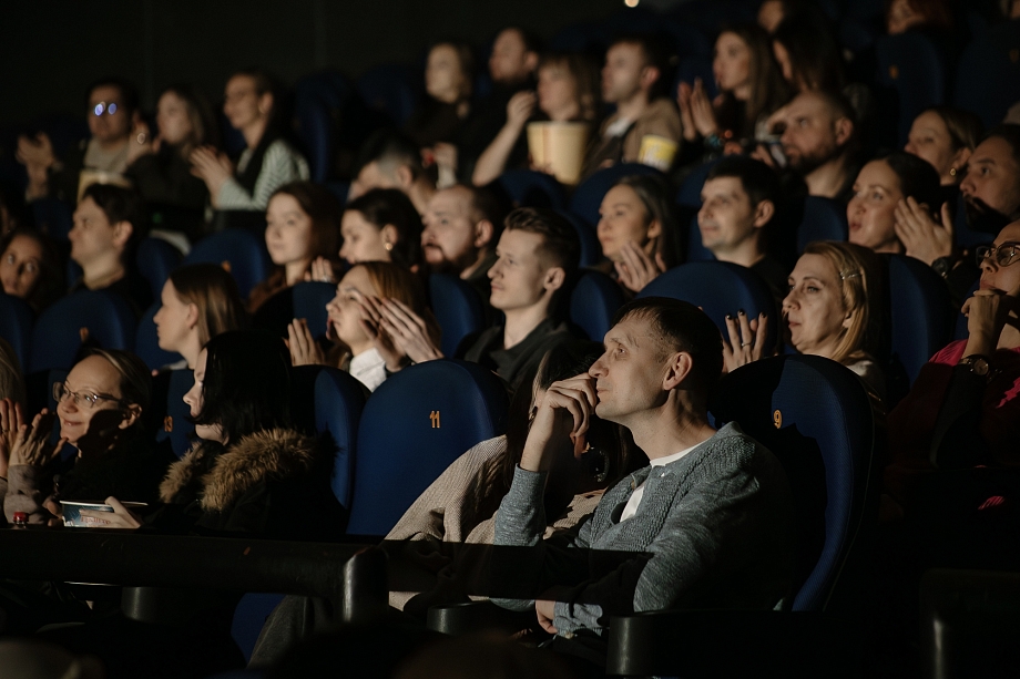 Дарина о показе «Аватара»: «Бизнес в напряжении, а кино - это терапия»