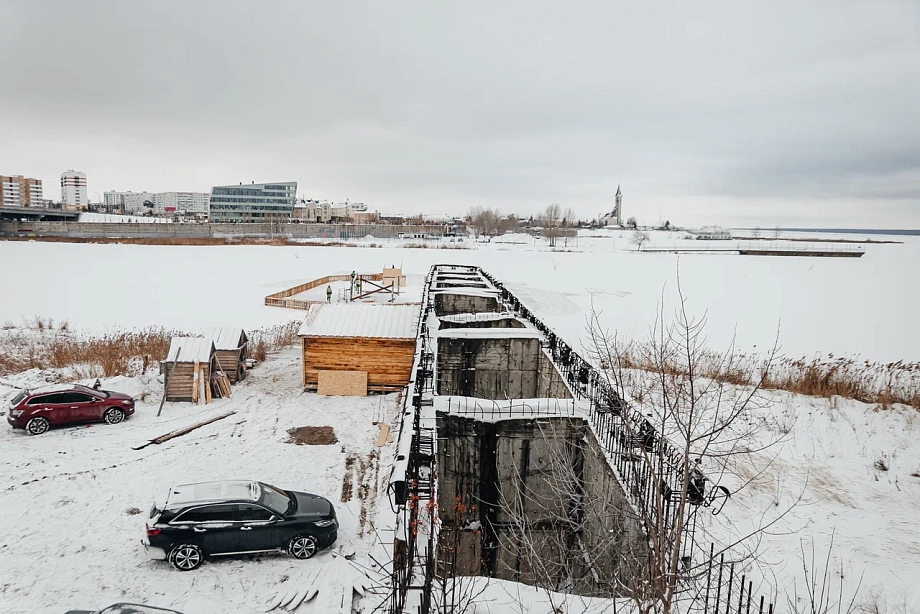 Фото: в Челнах на Мелекеске готовят купель для крещенских купаний